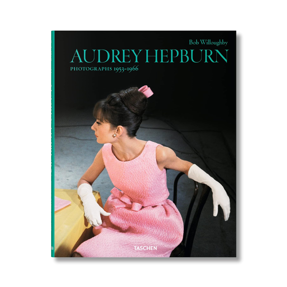 밥 윌러비 아트북 / Bob Willoughby. Audrey Hepburn. Photographs 1953–1966 / 밥 윌러비 책 / 밥 윌러비 사진집 / 오드리 햅번 사진집